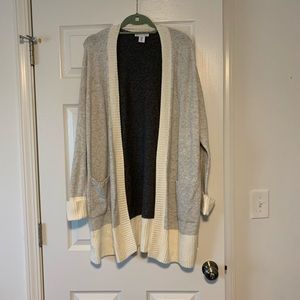 Gray open front sweater cardigan